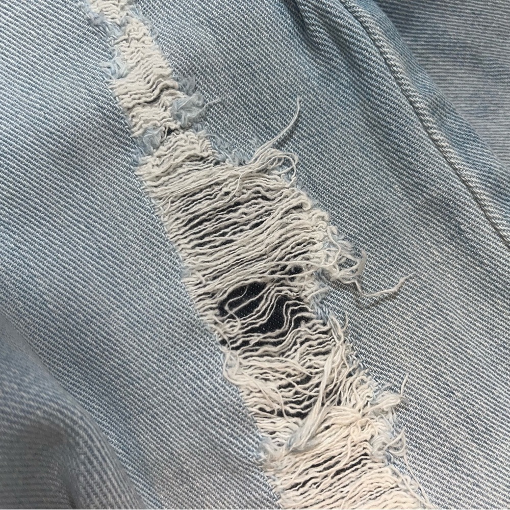 Calvin Klein Jeans Women's Light Blue Boyfriend Jeans - Picture 2 of 8